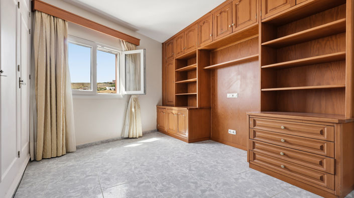 Image No.30-4 Bed Villa for sale