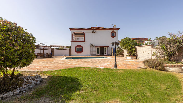 Image No.35-4 Bed Villa for sale