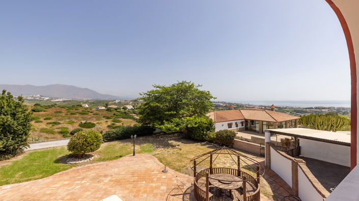 Image No.38-4 Bed Villa for sale