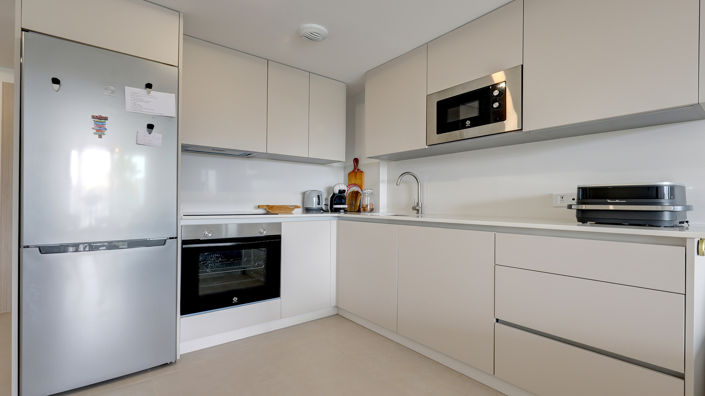 Image No.8-2 Bed Apartment for sale