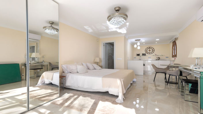 Image No.18-4 Bed Villa for sale