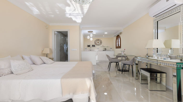 Image No.20-4 Bed Villa for sale