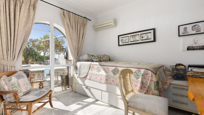 Image No.23-4 Bed Villa for sale