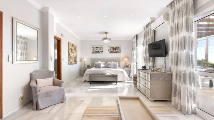 Image No.5-4 Bed Villa for sale