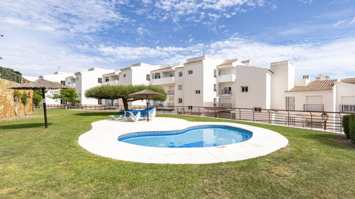 Image No.33-2 Bed Property for sale