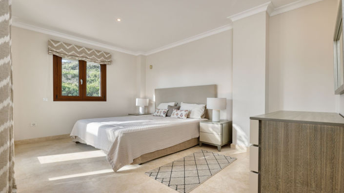 Image No.5-2 Bed Penthouse for sale