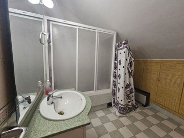 699456be81024