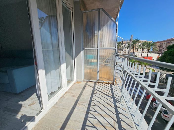 Image No.30-3 Bed Flat for sale