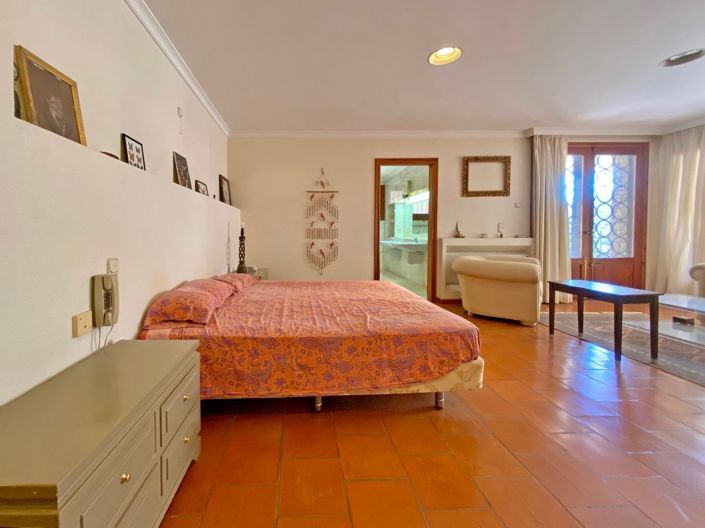 Image No.51-4 Bed Villa for sale