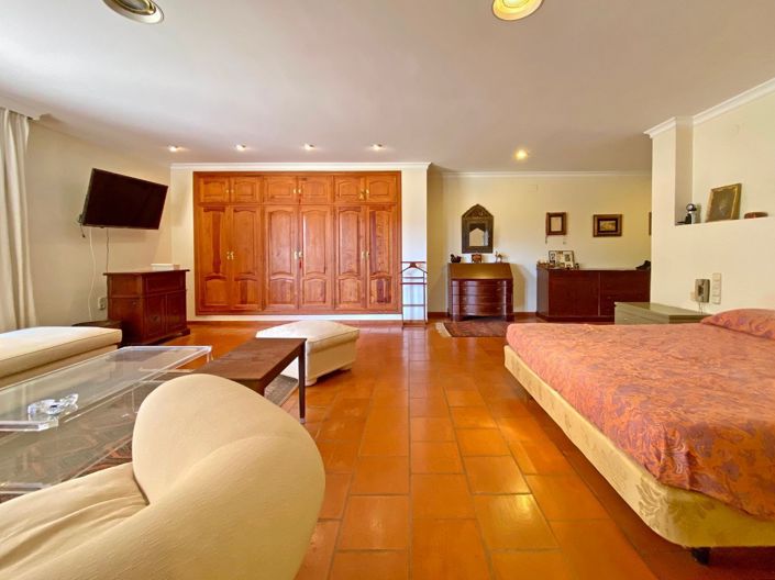 Image No.60-4 Bed Villa for sale