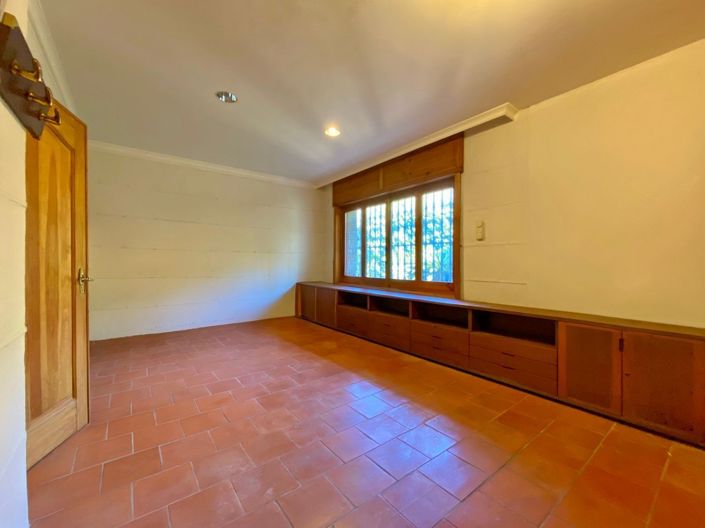 Image No.7-4 Bed Villa for sale