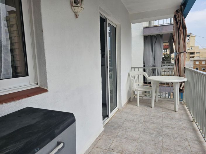 Image No.11-2 Bed Flat for sale