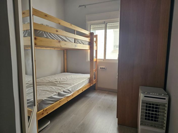 Image No.6-2 Bed Flat for sale
