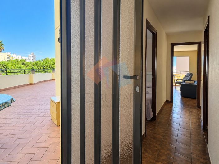 Image No.12-3 Bed Flat for sale