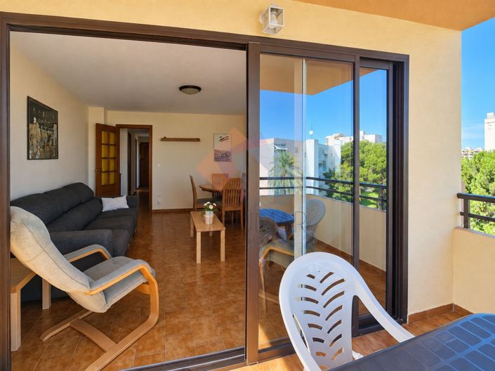 Image No.38-3 Bed Flat for sale