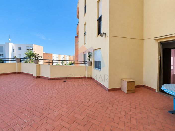 Image No.6-3 Bed Flat for sale
