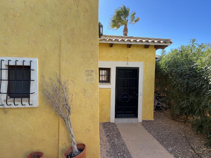 Image No.2-4 Bed Villa / Detached for sale