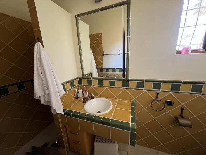 Image No.13-4 Bed Villa / Detached for sale