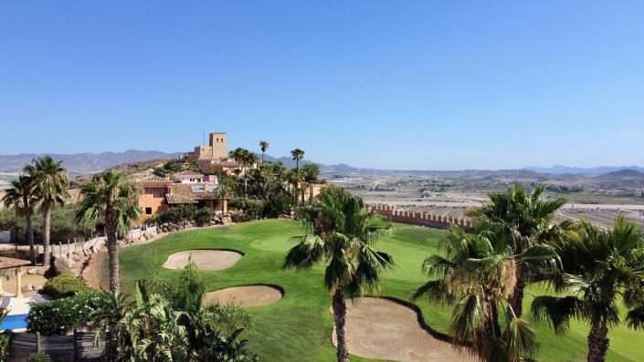 Image No.6-Villa de 4 chambres à vendre à Almeria