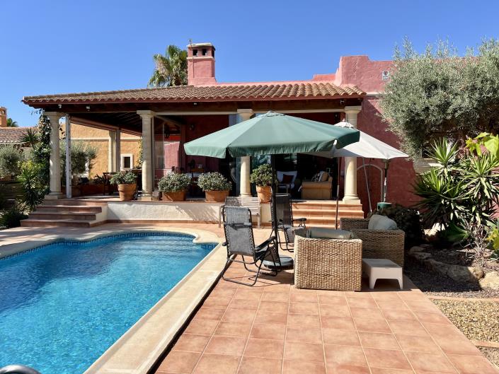 Image No.10-Villa de 4 chambres à vendre à Almeria