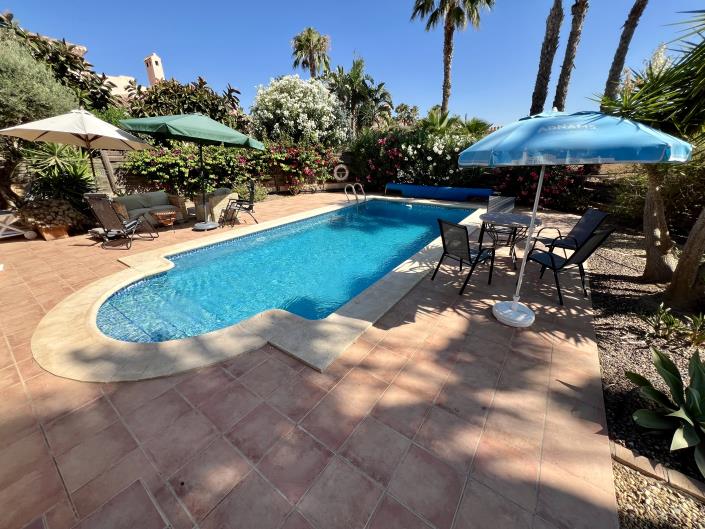 Image No.11-Villa de 4 chambres à vendre à Almeria