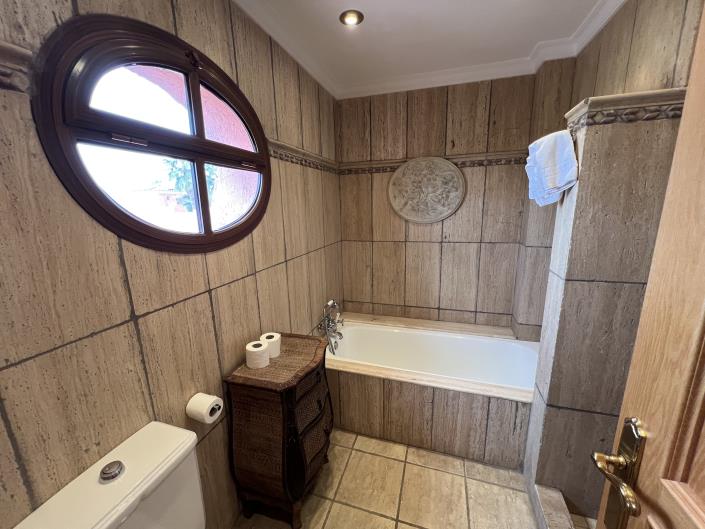 Image No.2-Villa de 4 chambres à vendre à Desert Springs