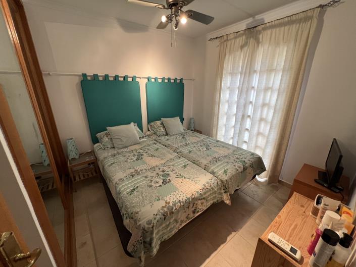 Image No.8-2 Bed Townhouse for sale