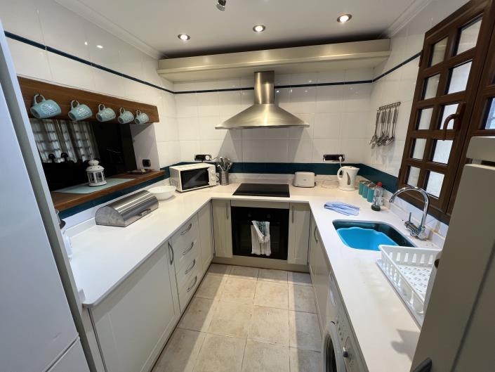 Image No.2-2 Bed Townhouse for sale