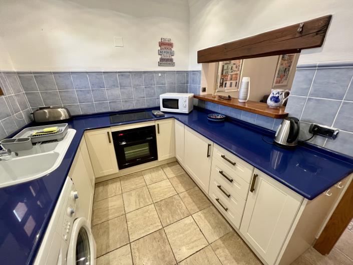 Image No.12-2 Bed Apartment for sale