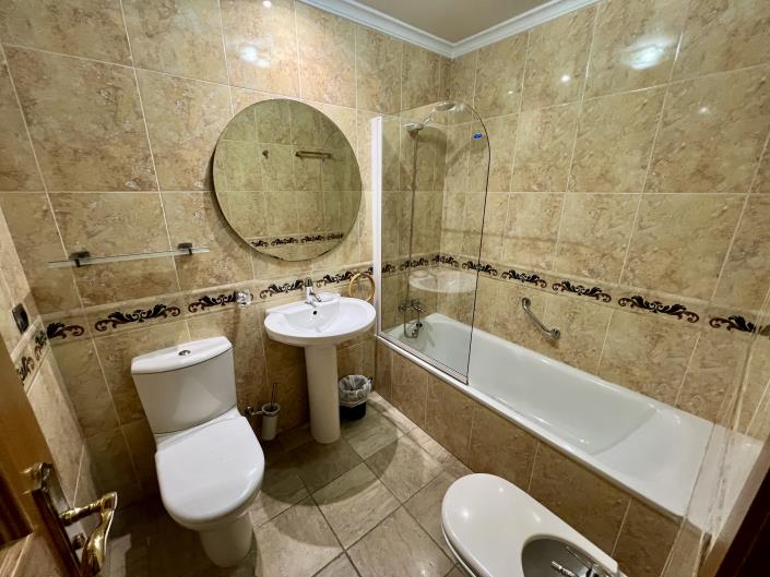 Image No.13-2 Bed Apartment for sale