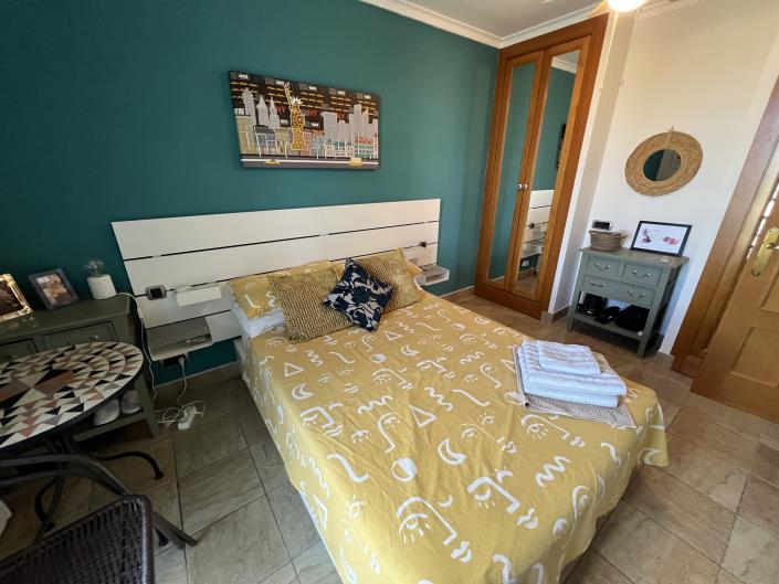 Image No.12-3 Bed Townhouse for sale