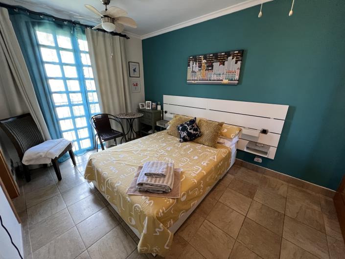 Image No.11-3 Bed Townhouse for sale