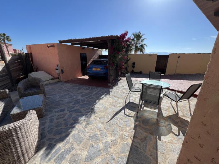 Image No.32-3 Bed Villa / Detached for sale