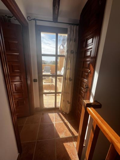 Image No.13-3 Bed Villa / Detached for sale