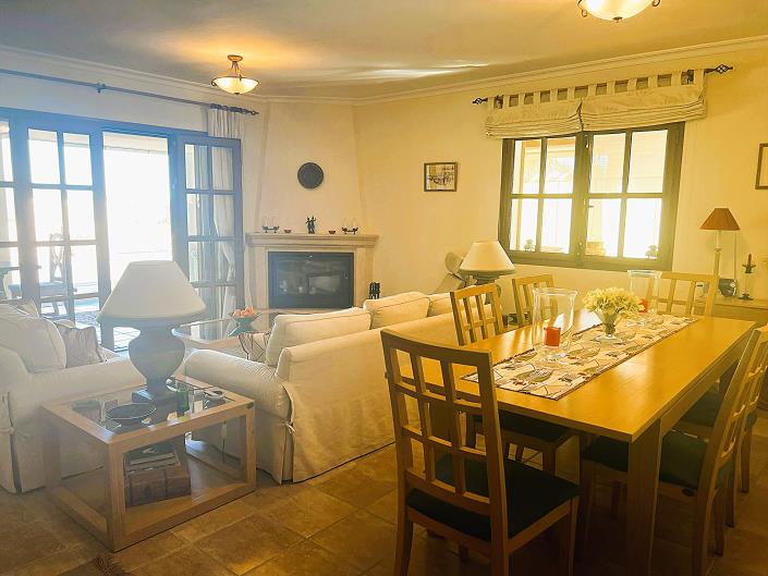 Image No.6-6 Bed Villa / Detached for sale