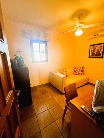 Image No.10-6 Bed Villa / Detached for sale