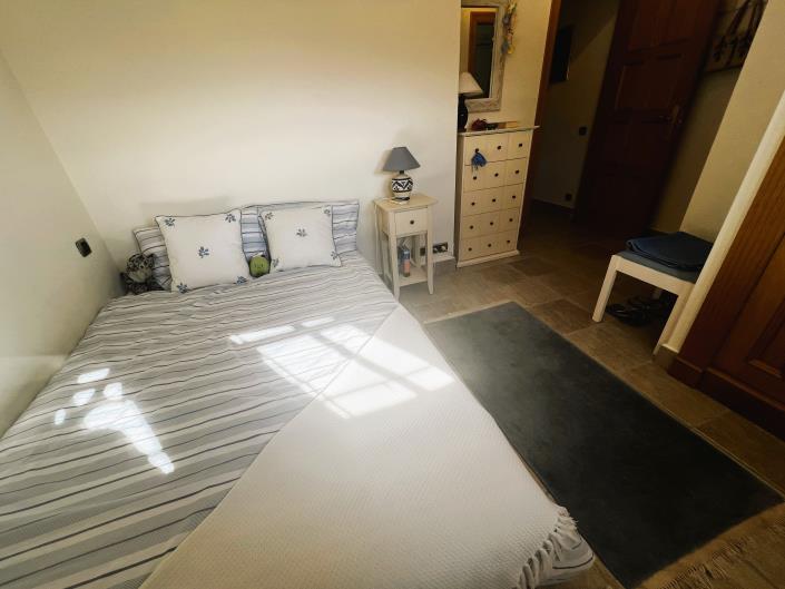 Image No.17-6 Bed Villa / Detached for sale