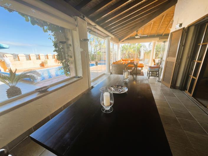 Image No.24-6 Bed Villa / Detached for sale