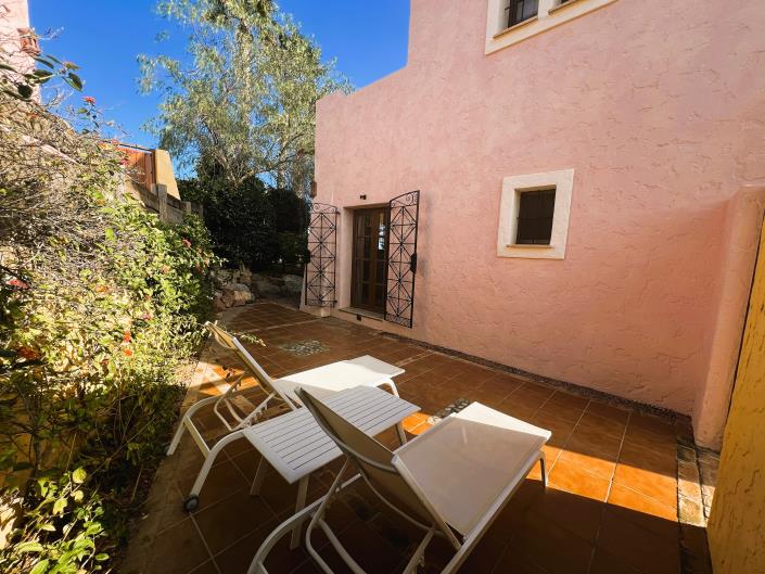 Image No.59-6 Bed Villa / Detached for sale