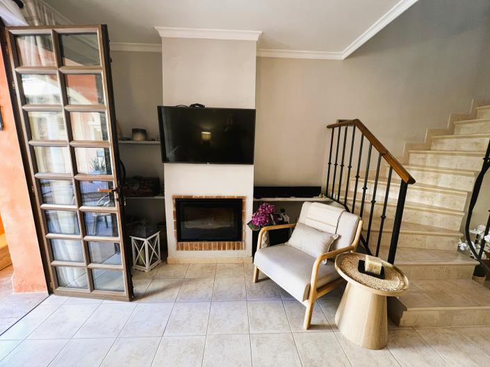 Image No.13-2 Bed Duplex for sale