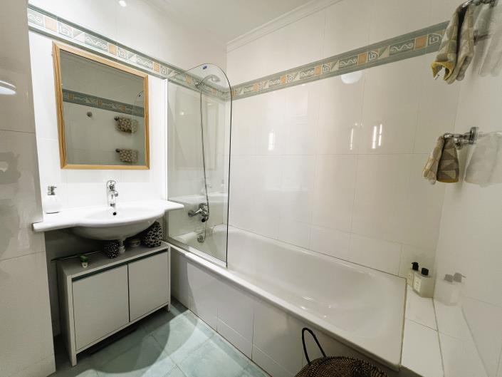 Image No.21-2 Bed Duplex for sale