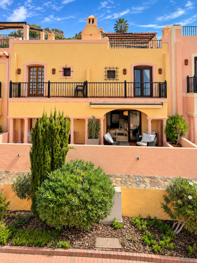 Image No.29-2 Bed Townhouse for sale