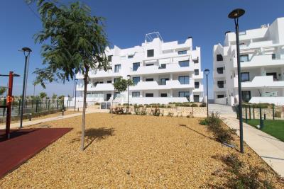 Levansur-First-Floor-Apartment-Santa-Rosalia-Lake-and-Life-Resort-3
