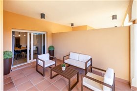 Image No.39-3 Bed Property for sale
