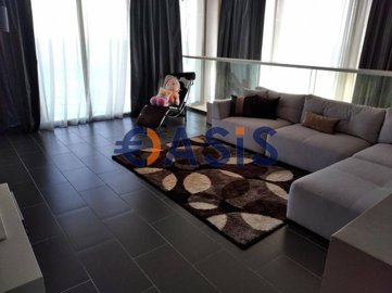 27560828-file5555