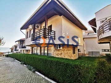 1 - St Vlas, Maison