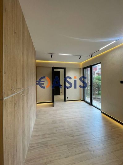 Image No.1-Appartement de 2 chambres à vendre à St Vlas