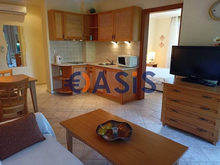 Image No.1-Appartement de 2 chambres à vendre à Sozopol