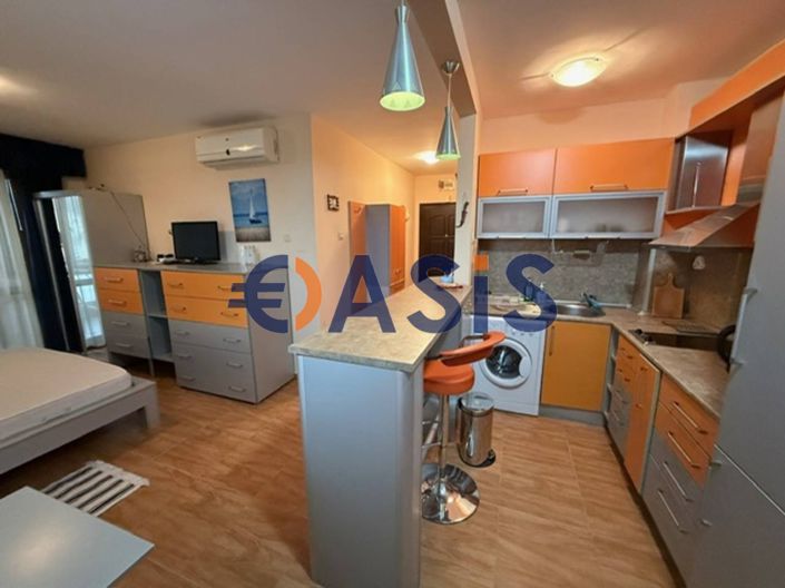 Image No.1-Studio de 1 chambre à vendre à Sunny Beach