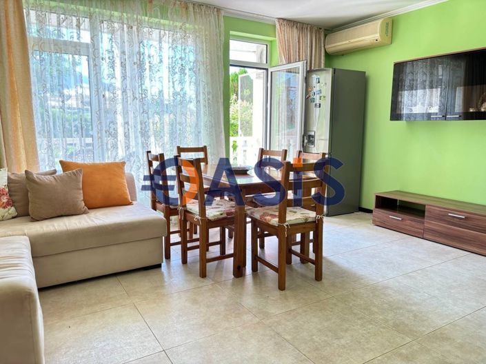 Image No.1-Appartement de 2 chambres à vendre à St Vlas